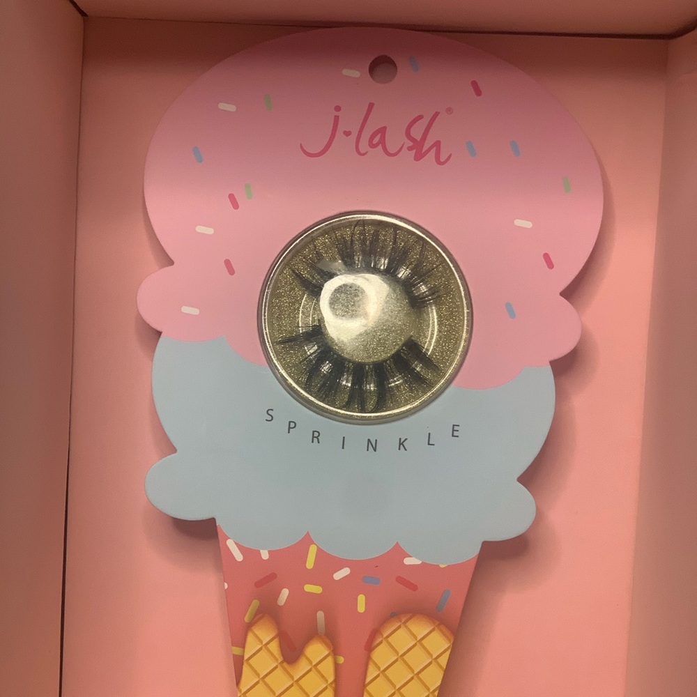 J lash falsies